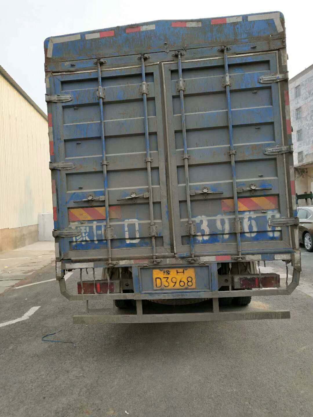 2018��4��28�պ����Ͷ��ݵļ�(x��)ɰ���ՙCһ������